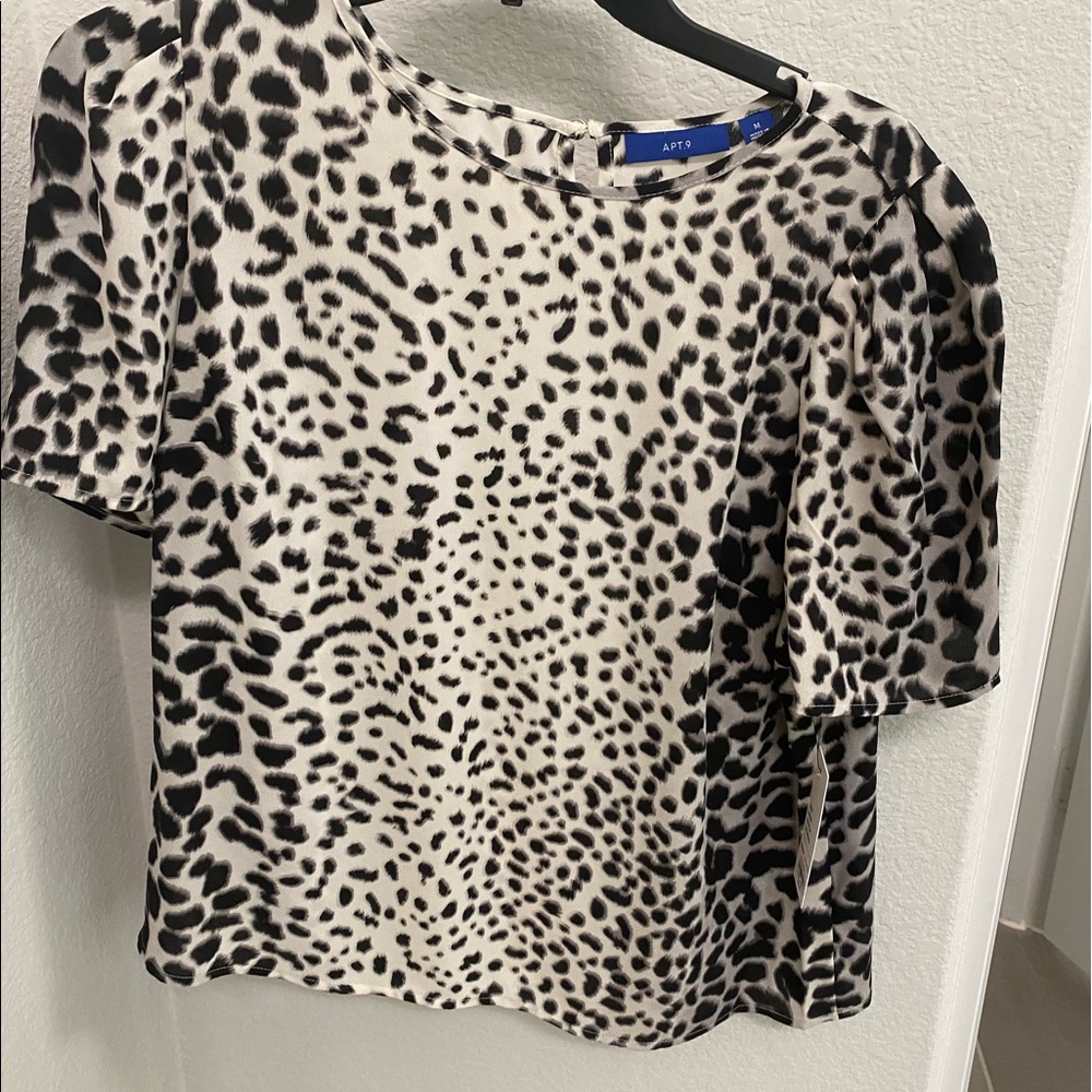 Leopard blouse new